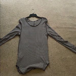 Long Sleeve CrewNeck